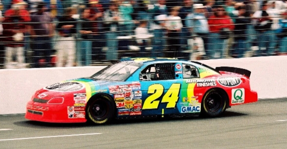 Jeff Gordon in the #24 DuPont car in 1997 at Charlotte Motor Speedway